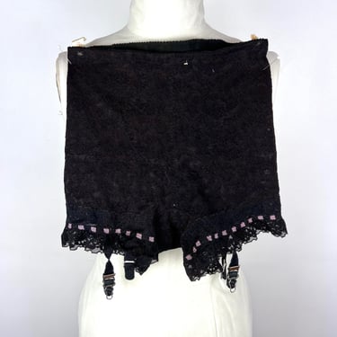 Vintage 50s 60s Lace Garter Bloomers Pettipants / 1960s Lingerie / Black Pink Stretch Lace Bloomers / 1950s Garter Shorts XXS XS Go Go 