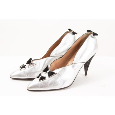 Vintage Maud Frizon silver leather bow pumps / 1980s stiletto heels with suede bows / 8 