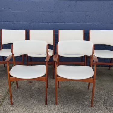 Erik Buch Set of 8 Teak Danish Modern Dining Chairs 