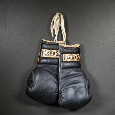 Rare Flores Black Leather Boxing Gloves c.1950