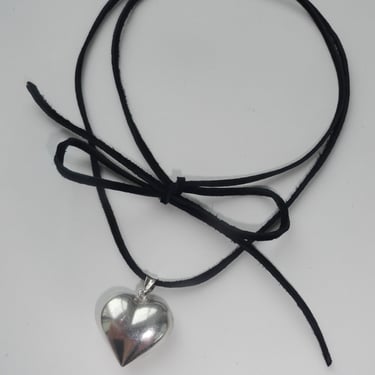 Silver Puffy Heart Leather Tie Choker