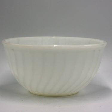 vintage Fire King white swirl mixing bowl 