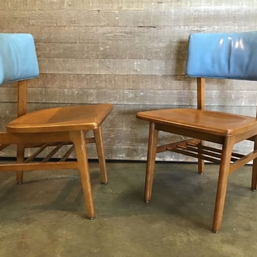 Vintage MCM Gunlocke Library Chairs (Tacoma)