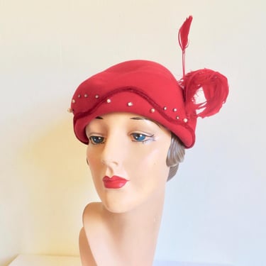 1950's Red Felt Cloche Style Hat Feathers Rhinestones Pearls 50's Fall Winter Millinery Formal Rockabilly 