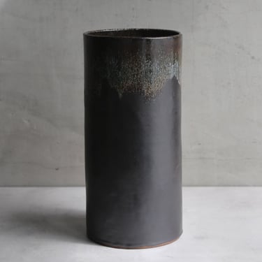 Onyx Tall Vase