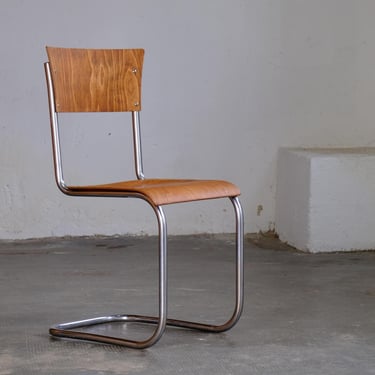 Bauhaus cantilever chair after Mart Stam by Slezak 