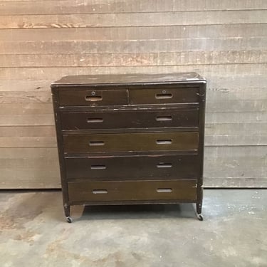 Vintage 6 Drawer Dresser (Tacoma)