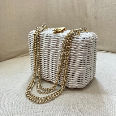 Vintage 60s WICKER HANDBAG Purse / White MINI Sized Box / Gold Buckle Clasp + Feet / Convertible Chain Strap Handle / Made in Hong Kong 