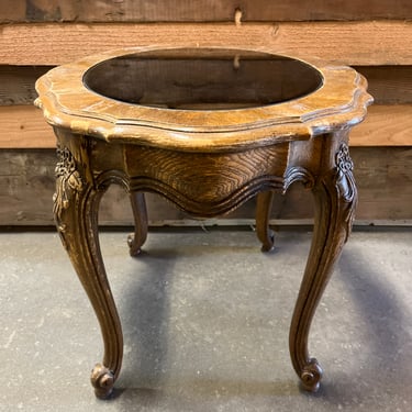 Ornate Solid Wood Side Table With Removable Glass Top 25” X 22” X 21”
