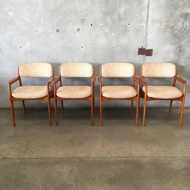 Benny Linden Teak Set of Four Arm Chairs In Oatmeal Fabric