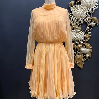 1960s cocktail dress, peach chiffon, vintage 60s dress, accordion pleat, jack Bryan, full skirt, mod, 60s does 20s, evening formal, 30 waist 