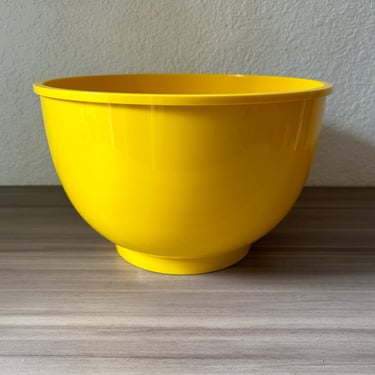 Vintage 1970s Dansk Yellow Melamine Serving Bowl, Dansk Designs GC Bowl. Gunnar Cyren for Dansk Salad Bowl 