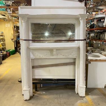 White Mantel with Mirror, Fluted Columns and Corinthian Capitals