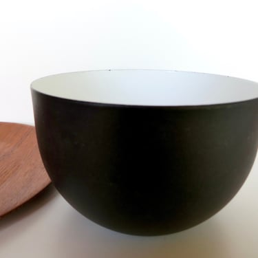 Vintage Finel Matte Black and White Enamel Bowl Designed By Kaj Franck For Arabia Finland 