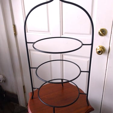 VINTAGE Wrought Iron Plate Holder Rack, French Style Wrought Iron Display Rack, Full Size Plate Holder,  Home Decor 