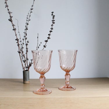 2 French vintage 70s Luminarc water or large wine glasses, Rosaline water goblets, blush pink swirl glass 