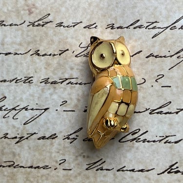 vintage enamel owl brooch 1960s little hoot cream scatter lapel pin 