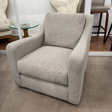 Bernhardt Ventura Fabric Swivel Chair