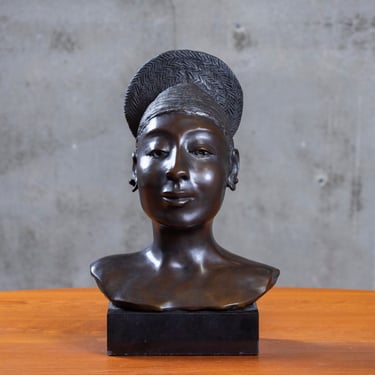 FRENCH BRONZE PORTRAIT BUST OF A LADY