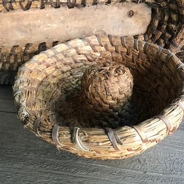 Rustic French Boulanger Basket, Couronne Loaf, Proving Basket, Coiled Rye, French Farmhouse Cuisine 