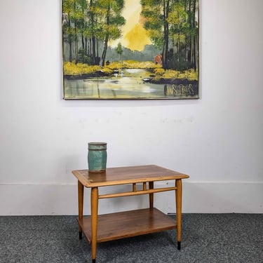 MCM Vintage Acclaim Collection 2 Tiered End Table by Lane