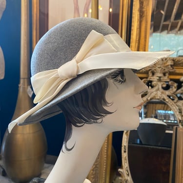 vintage 1980s wide brim straw hat liz claiborne | Black  display picture 1
