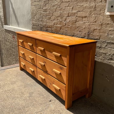 Pine Dresser