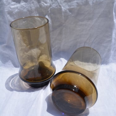 Vintage mid century glasses set of two / set of two mid century glasses / two amber glasses / set of two mid century glasses / vintage cups 