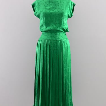 Vintage Green Heart Silk Dress