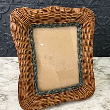 Wicker and Green Picture Frame