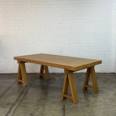 Contemporary seesaw table in Solid Oak 