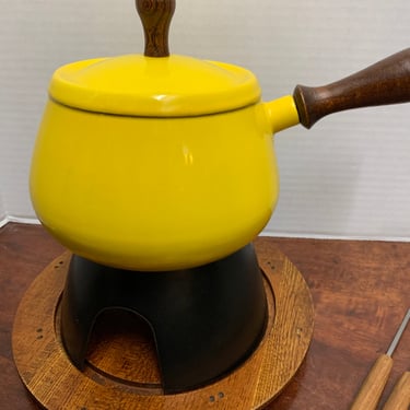 Mid Century Modern Yellow Handcarved Wood Fondue Pot with 6 Sticks 