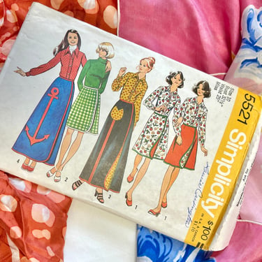 Deadstock Vintage Sewing Pattern, Wrap Around Skirt, Reversible, Maxi, Knee Length, NOS Complete with Instructions, Simplicity 