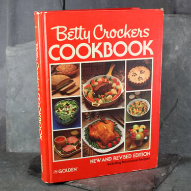 1979 Betty Crocker's Cookbook | Vintage Classic American Cookbook in Tabbed Binder | Bixley Shop 