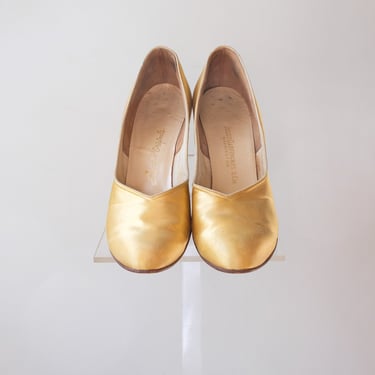 Vintage 1950's Golden Yellow Satin Heels / Sz 6.5