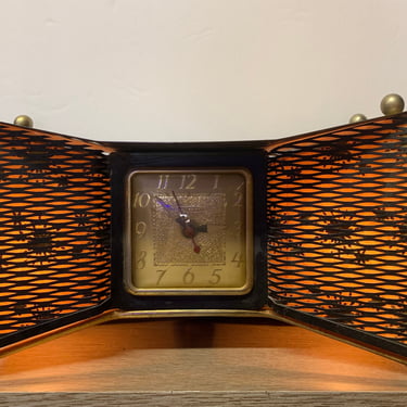 1950s United Lighted Mantle Clock 