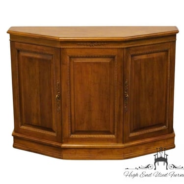 DAVIS CABINET Co. Calais Cherry 40