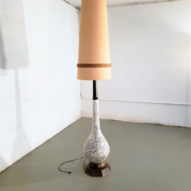 Mid Century Fat Lava Floor Lamp 