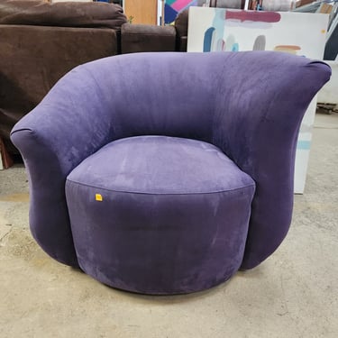 Asymmetrical Purple Swivel Chair (Right Slant)
