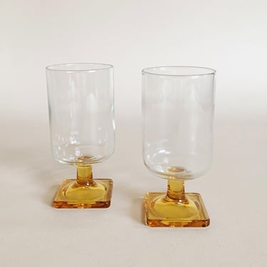 YELLOW WINE GLASSES - S/2 