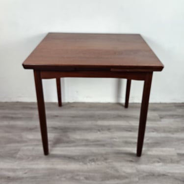 ST082408 Square Teak Dining Table