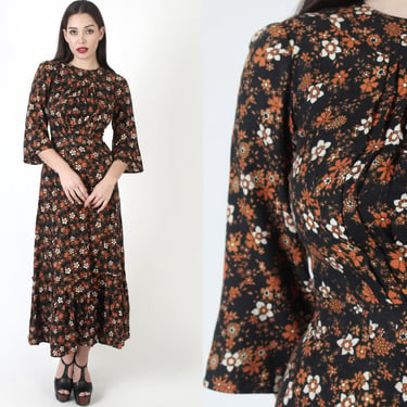 Autumn Floral All Over Print Frontier Dress, Vintage 70s Bell Sleeve Homestead Outfit, Old Fashion Chore Full Skirt Frock 