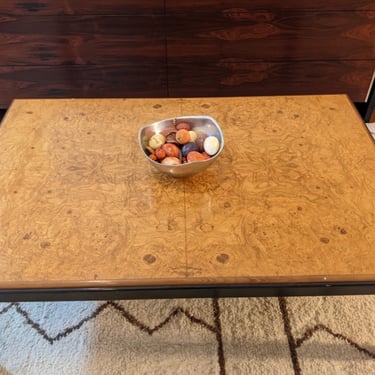 Mid-20th century Modern Burl-wood coffee table. 