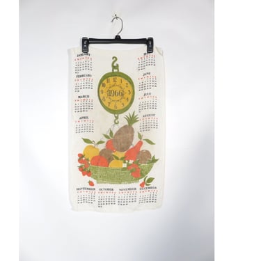 Vintage 1966 Calendar Fruit Scale Linen Tea Towel 