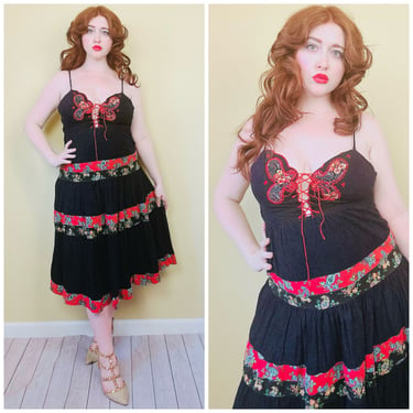 1970s Vintage Young Edwardian Butterfly Lace Up Dress / 70s / Red and Black Semi Sueded Tiered Sundress / Size Large 