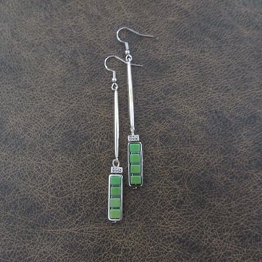 Simple green stone and silver earrings 