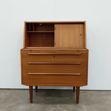 Vintage Danish Mid Century Modern Teak Secretary Desk / Vanity by Ølholm Møbelfabrik 