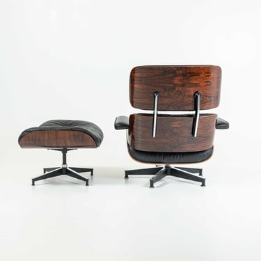 Restored 1970s Eames Lounge Chair and Ottoman 670 & 671 in Black Leather and Rosewood 