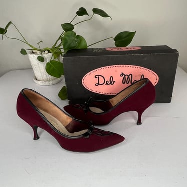 All Those New Colours - Vintage 1961 Burgundy Nubuck Leather Heels Shoes w/Box - 7B 