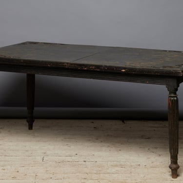 Dutch Colonial Reeded Leg Table from Jakarta with Carved Foliate Decoration on Top